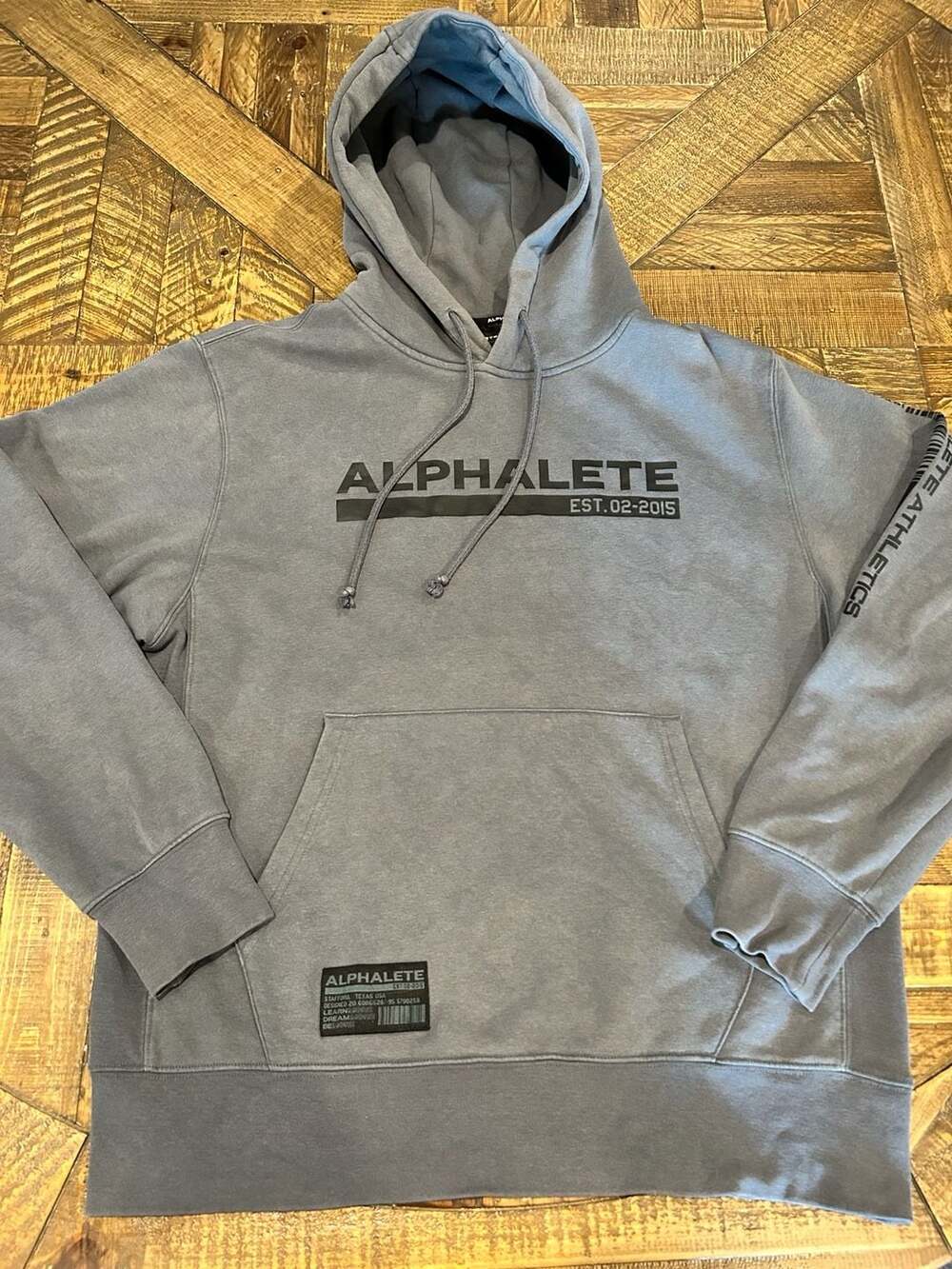 Alphalete Hoodie Sweatshirt Size M Gray Tactical Est 02-2015